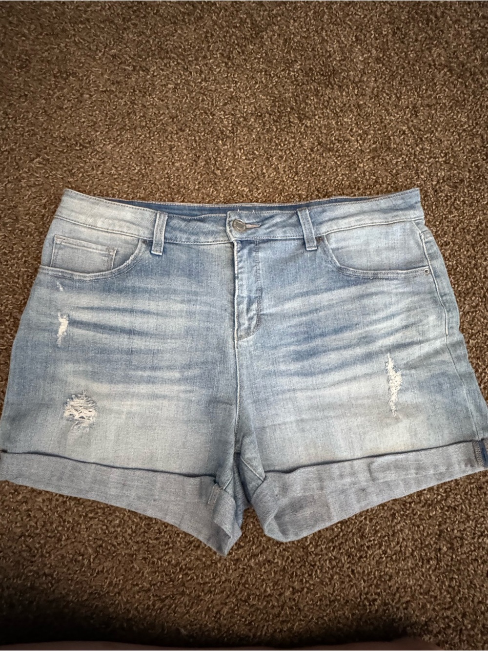 Women’s size 18 mid rise jean shorts